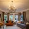 Stylish Central 2 Bedroom Apartment