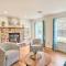 Hot Tub and Deck Gorgeous Retreat in Pocono Summit!
