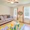 Hot Tub and Deck Gorgeous Retreat in Pocono Summit!