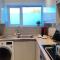 Comfortable 1 Bed flat with Air Con - Боремвуд