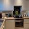 Comfortable 1 Bed flat with Air Con - Borehamwood
