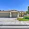 Pool and Game Room Pet-Friendly Indio Retreat - إنديو
