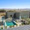 Modern Desert Oasis – Pool, Spa and Mountain Views - Desert Hot Springs