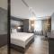 Lakeshore Hotel Metropolis