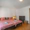 Apartment Tasman S16-R by Interhome