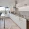 Host & Stay - High Street Apartments