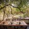 Shimungwe Lodge, Thornybush Game Reserve