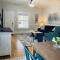 Stunning Bungalow next to UNC - Free Bikes!