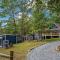 Blue Bear 4BR Cabin - Hot Tub, Starlink Wi-FI, Fire Pit, Sleeps 10 - Luray