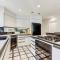 Black Butte Contemporary - Black Butte Ranch