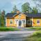 Unique loghouse and wood heated sauna in Ii