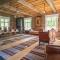 Unique loghouse and wood heated sauna in Ii
