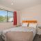 Manuka Lodge - Tairua Holiday Home