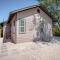 Delightfully Renovated 4 BR2 BA Near DT Riverwalk