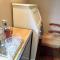Elegant & spacious parkside 2-bedroom 2-bathroom flat in period building on Blackheath Common - private entrance, great Greenwich location, easy for O2 Arena and City! - 伦敦