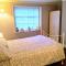 Elegant & spacious parkside 2-bedroom 2-bathroom flat in period building on Blackheath Common - private entrance, great Greenwich location, easy for O2 Arena and City! - 伦敦