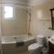 2 bedroom with private garden, walk to Nissi Beach, communal swimming pool