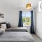 3 Bedroom House with Parking & Garden By Cherry Inn Short Lets & Serviced Accommodation Cambridge