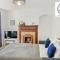 3 Bedroom House with Parking & Garden By Cherry Inn Short Lets & Serviced Accommodation Cambridge