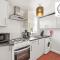 3 Bedroom House with Parking & Garden By Cherry Inn Short Lets & Serviced Accommodation Cambridge