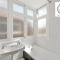 3 Bedroom House with Parking & Garden By Cherry Inn Short Lets & Serviced Accommodation Cambridge