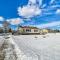 Cozy Tawas City Home with Views of Lake Huron! - تواس سيتي
