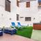 Stunning Home In Padul With Kitchen