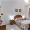Stunning Home In Padul With Kitchen