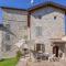 Lovely Home In Monchio Delle Olle With Kitchen - Case la Selva