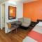Motel 6 Los Angeles LAX - إنجلوود