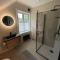 Nice apartment close to the sea with parking and garden