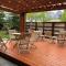 Heavenly Mountain Condo managed by Little Sister Getaways