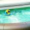 Beach Suite Israel- Private Jacuzzi Garden Suite & Gym, 3 Min Walk To Beach ביץ סוייט ישראל- ג'קוזי פרטי בגינה 3 דקות הליכה לים וחדר כושר - 亚实基伦