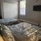 Lovely three Bedroom Apartment near Jersey city and Newyork - Линден