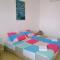 Ten RooMs