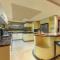 Dusit Hotel & Suites - Doha
