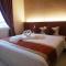 Supreme Hotel