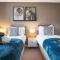 Bewdley House - 5 Bedroom 3.5 Bathroom House - Free Parking, Private Garden, Super-Fast Wifi and Smart TVs by Yoko Property - Milton Keynes