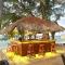 Chic Beachfront Apartment - Private Beach Access