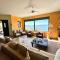 Wavefront Serenity - Exotic & Dreamy Getaway - Marmarion
