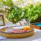 Private Pool Apt. Five Palm Jumeirah up to 6guest - Dubái