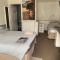 Old Stagecoach stables rooms only - Crewkerne