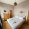 The Beach Front Apartment, Amazing Frontline Sea Views