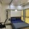 Royal Suites - 3 rooms Appt -Blue - Pune