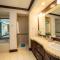 Vista Bahia 3C Ocean Views, ample terrace by Stay in CR