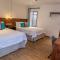 Hotel Las Camelias Inn by AHS