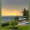Architect designed house with pool and private beach - Erétria