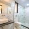 Enchanting Pastures by StayVista - A Hill-view villa with Pool, Lawn, Gazebo & Terrace - 科波利