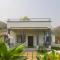 Enchanting Pastures by StayVista - A Hill-view villa with Pool, Lawn, Gazebo & Terrace - 科波利