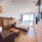 Minimi Inn-Sailrock Beach House